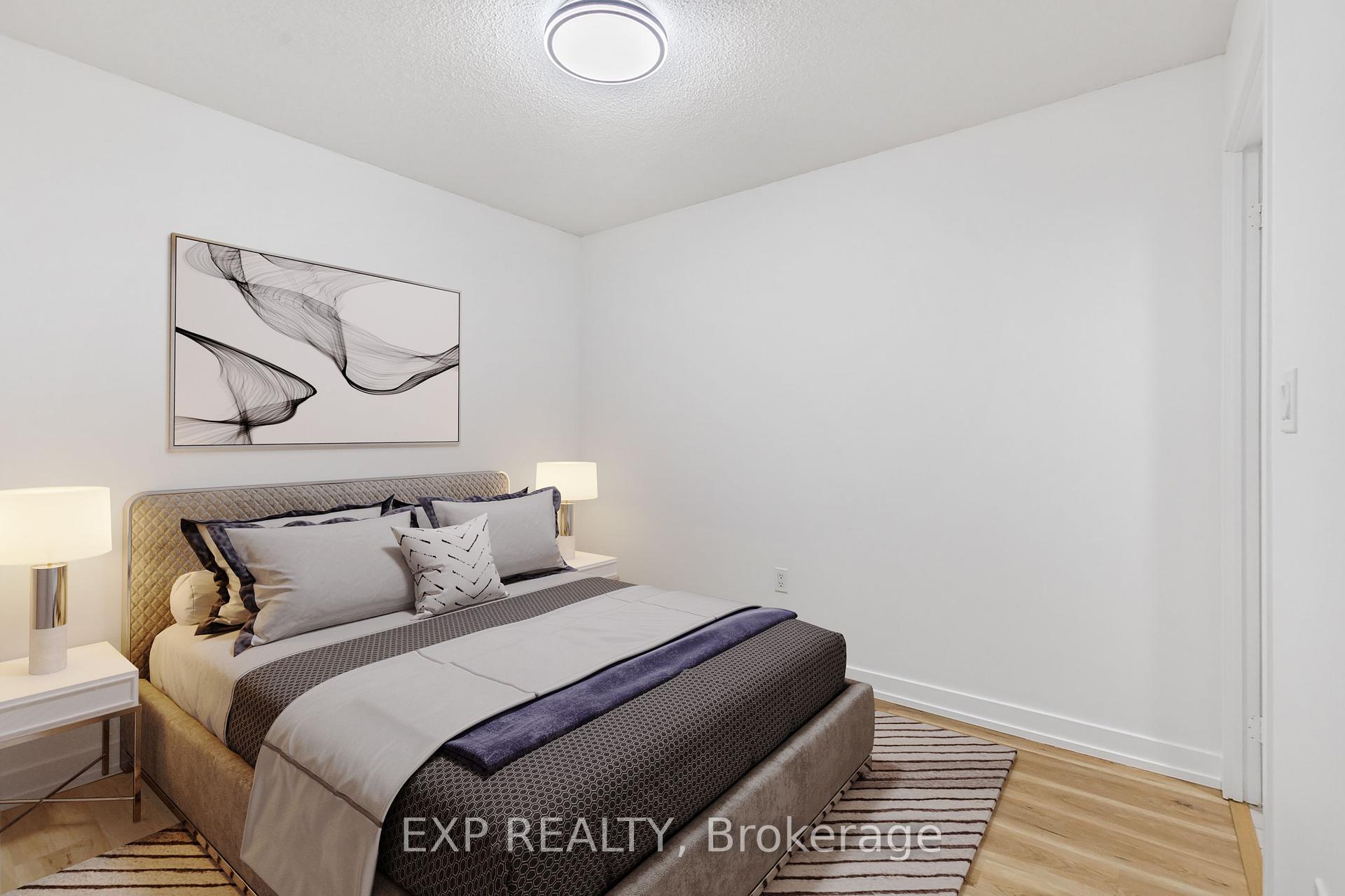2 Bedrooms Condo at 4K Spadina, Toronto For sale