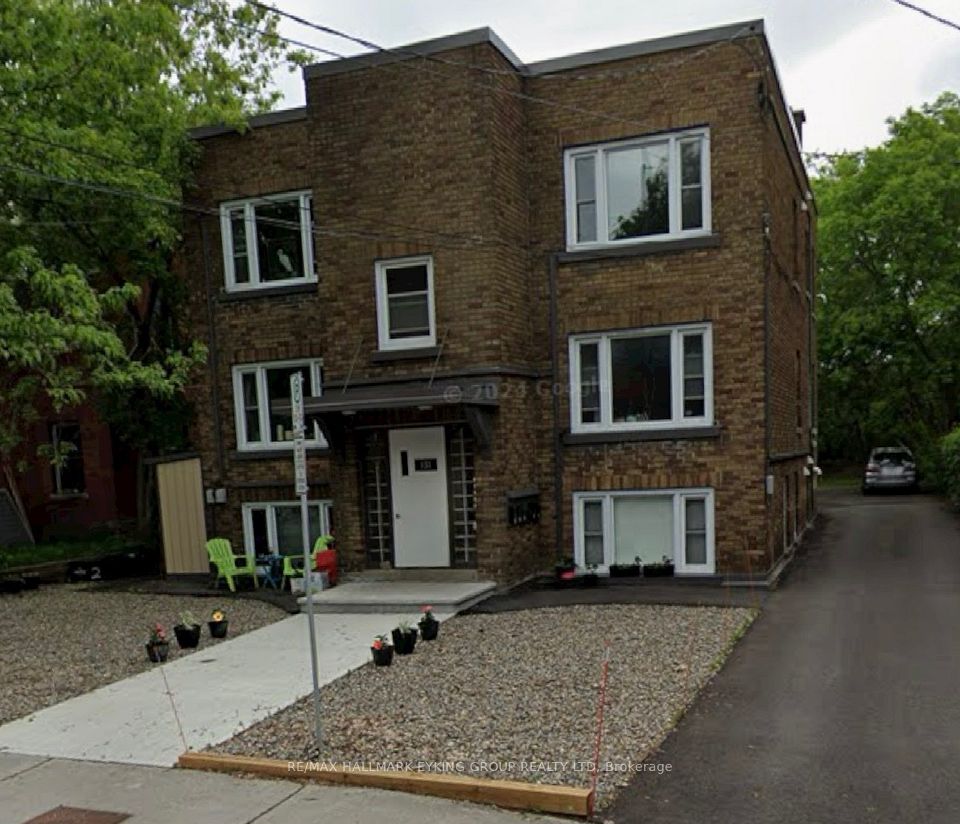 131 Hawthorne