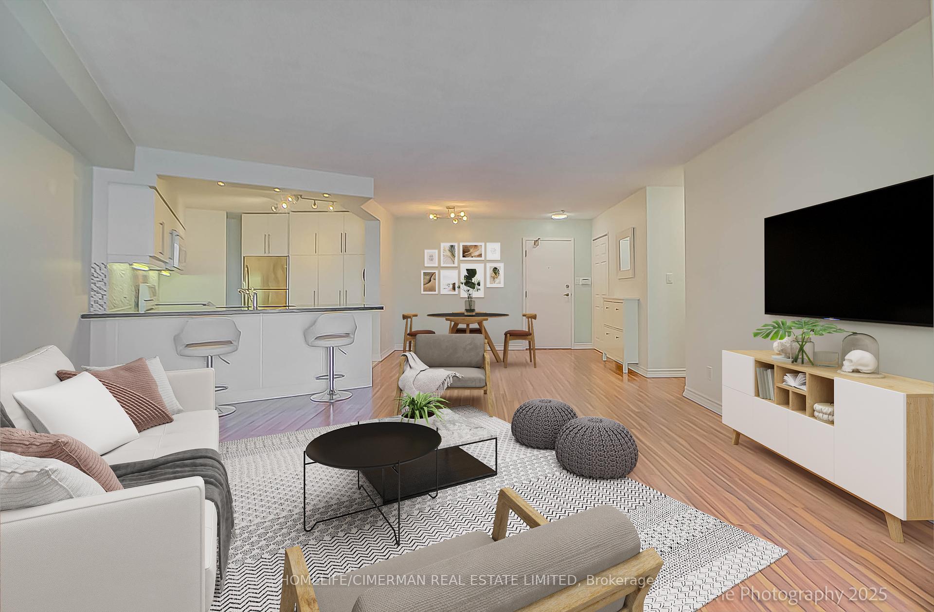 2 Bedrooms Condo at 20 Southport, Toronto For sale