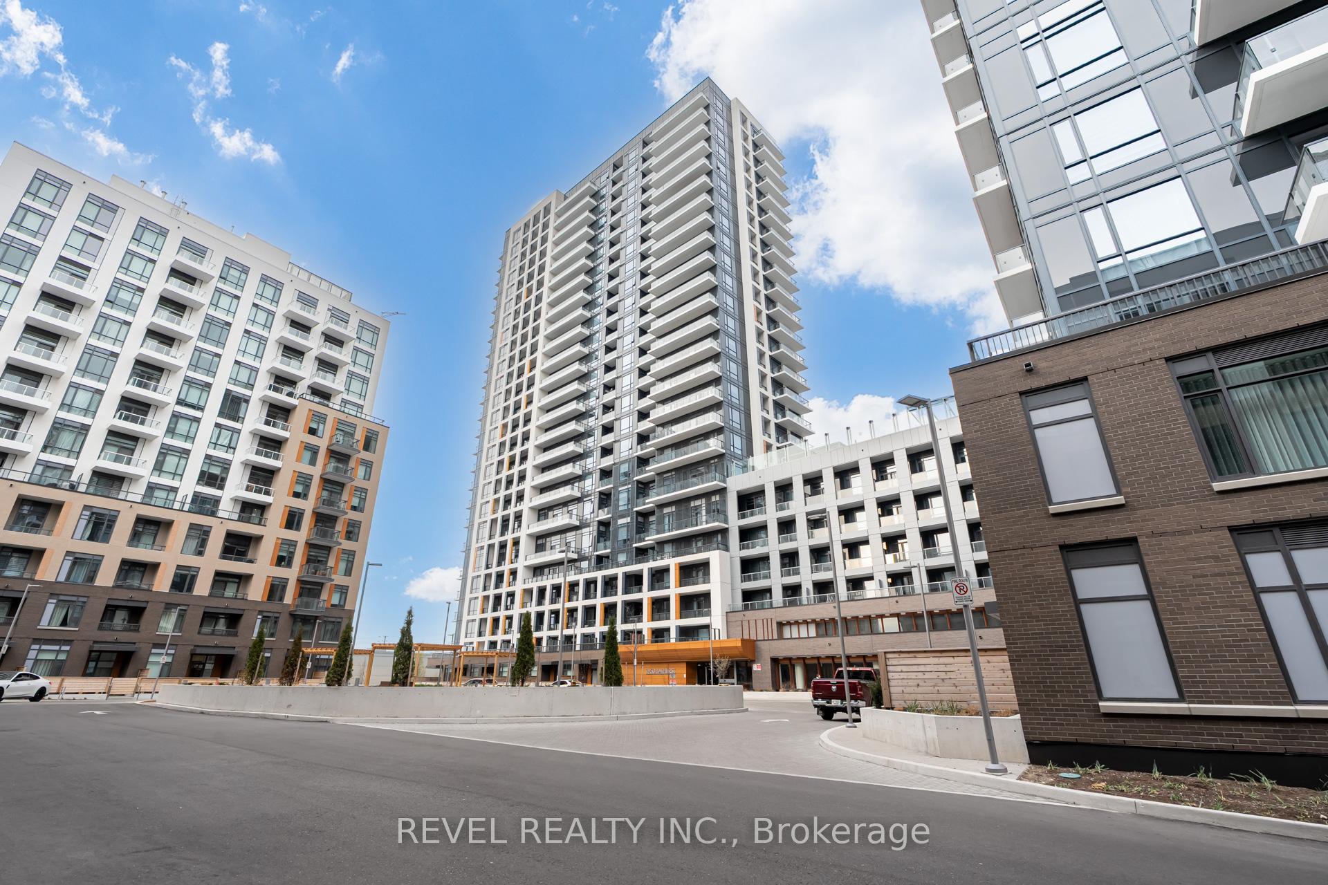 2 Bedrooms Condo at 7950 Bathurst, Vaughan For sale