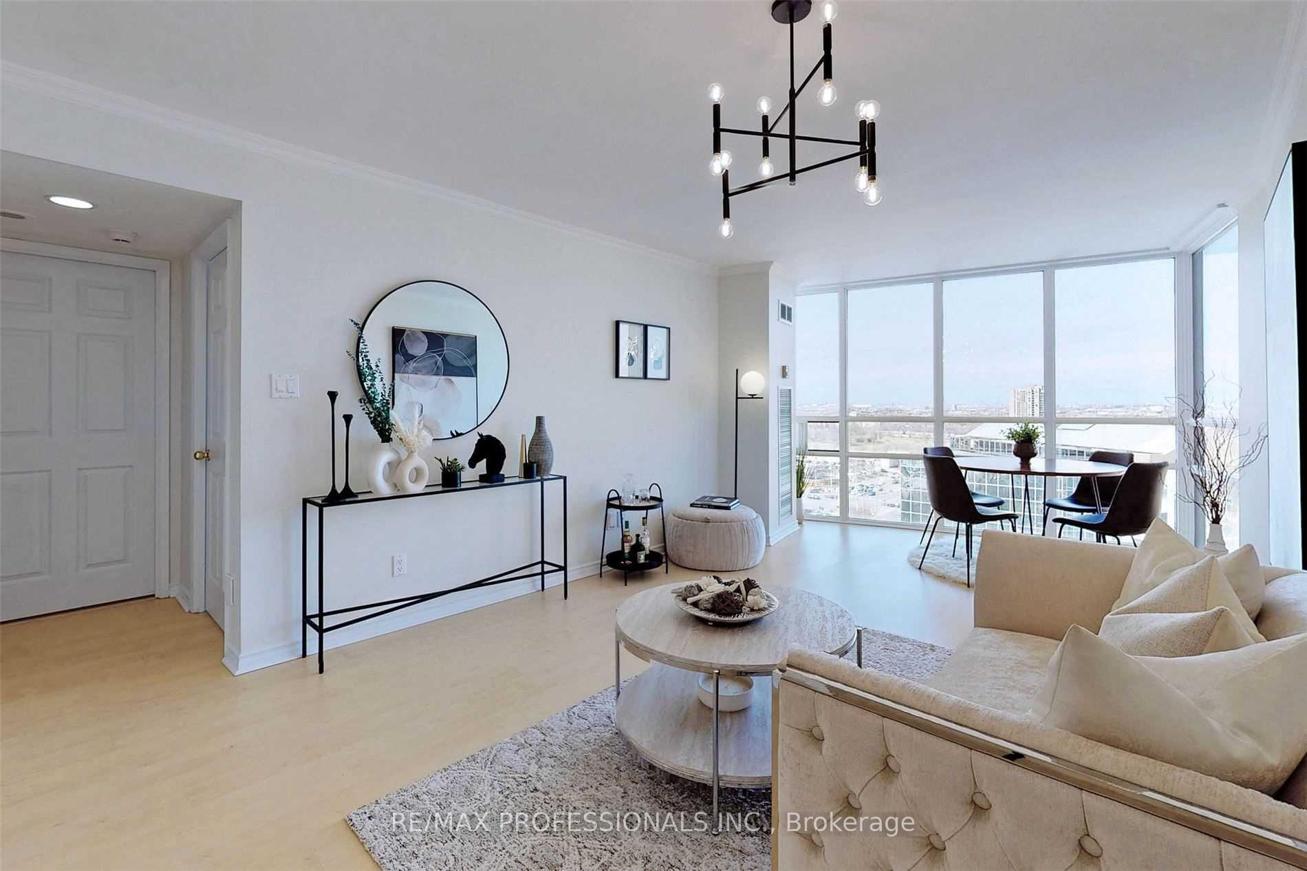 1 Bedroom Condo at 50 Eglinton, Mississauga For sale