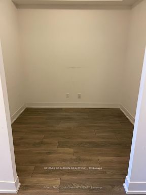9471 Yonge Street #1206, Richmond Hill Observatory