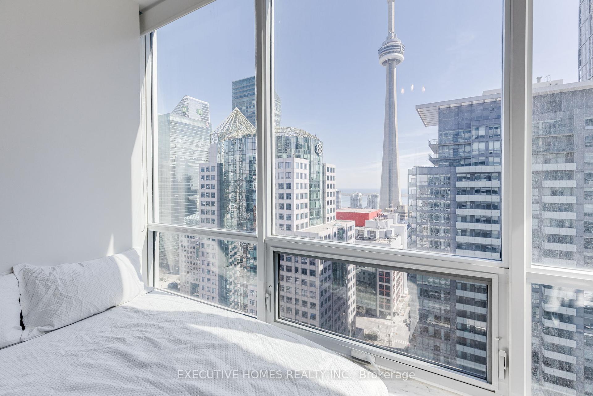 2 Bedrooms Condo at 80 John,  Toronto For sale
