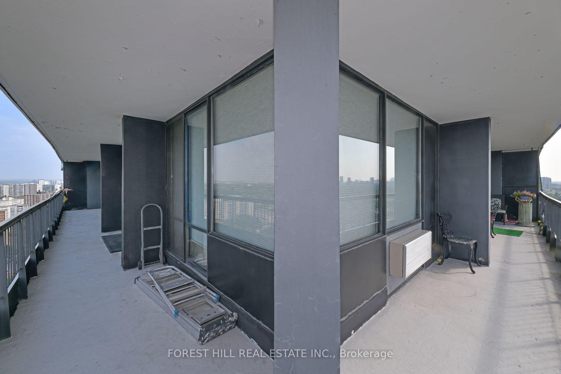 2 Bedrooms Condo at 135 Antibes,  Toronto For sale