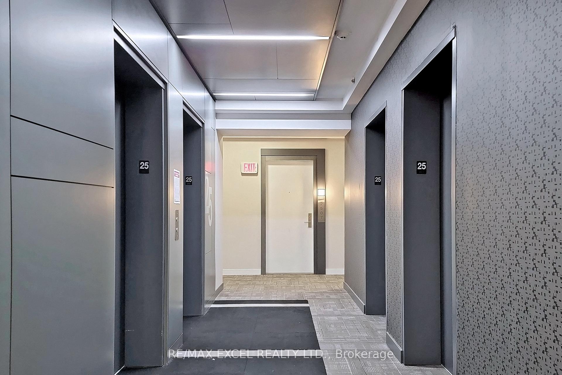 Condo at 318 Richmond, Toronto For sale