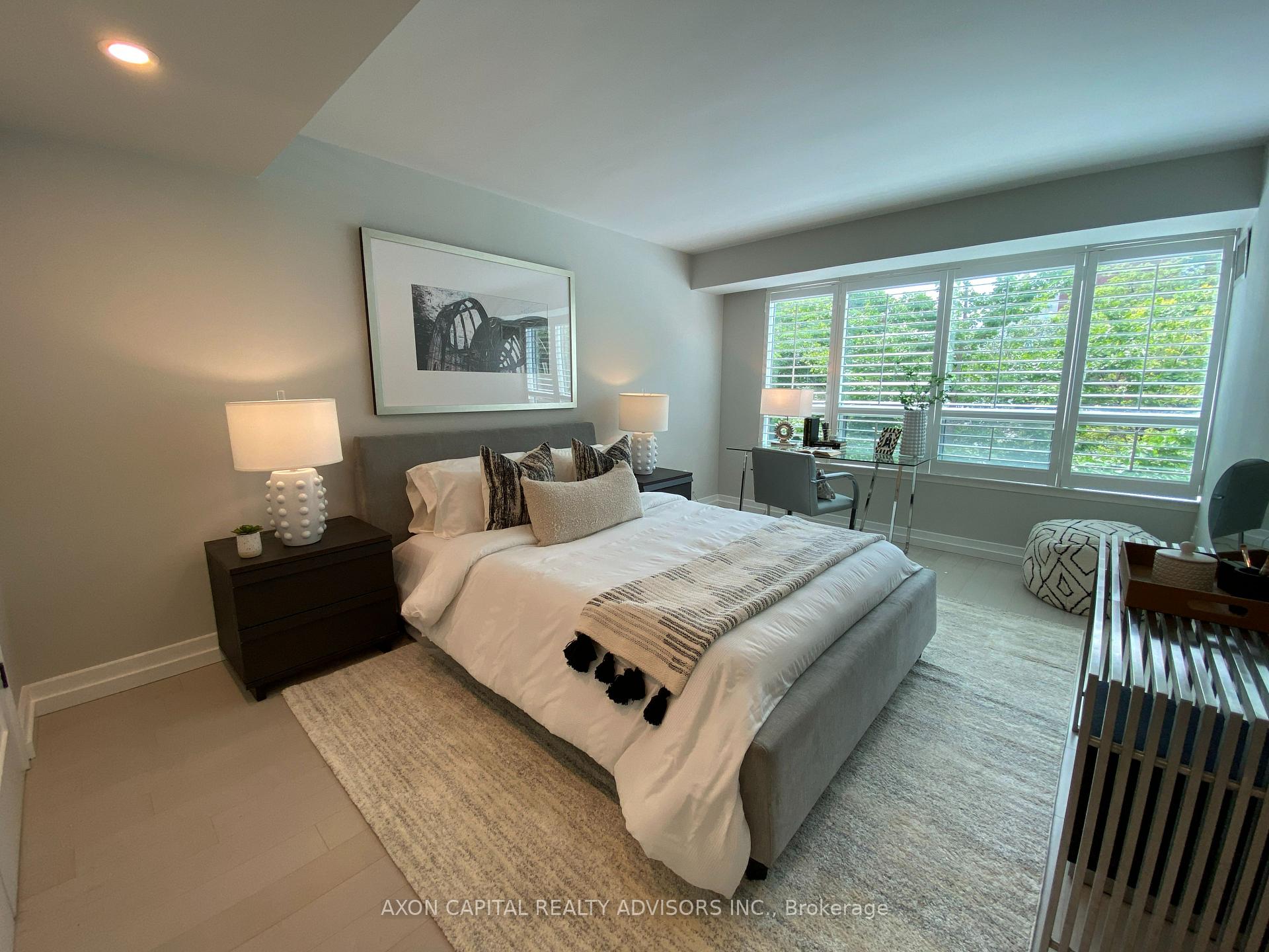 3 Bedrooms Condo at 59 Mcmurrich, Toronto For sale