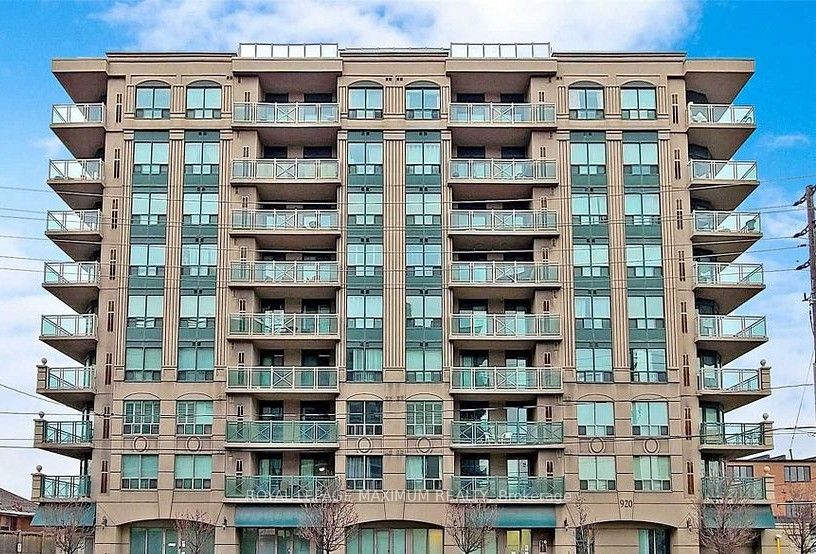 920 Sheppard