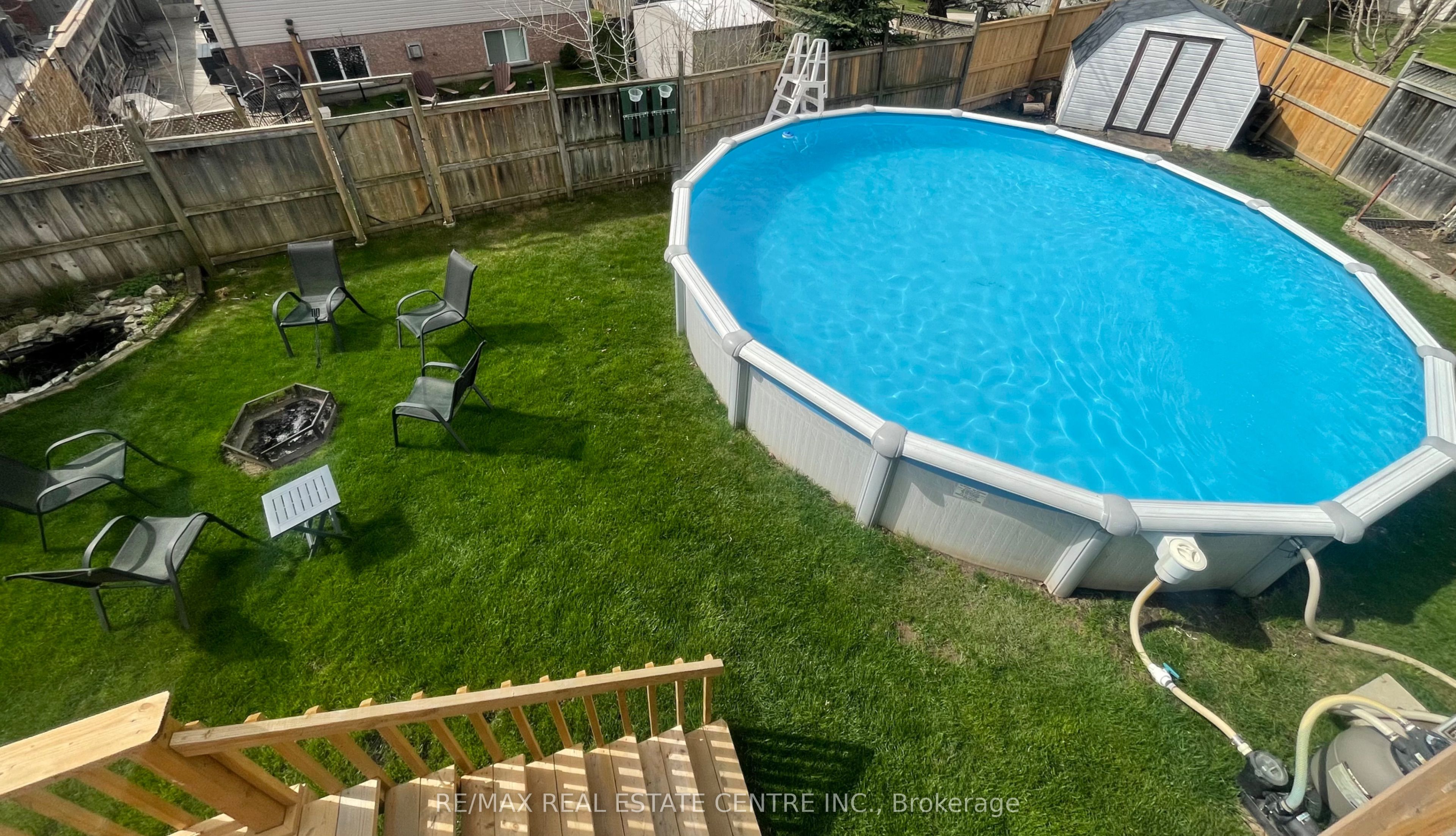 93 Biscayne Crescent