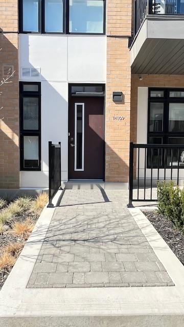 1 Bedroom Condo at 145 Canon Jackson,  Toronto For sale