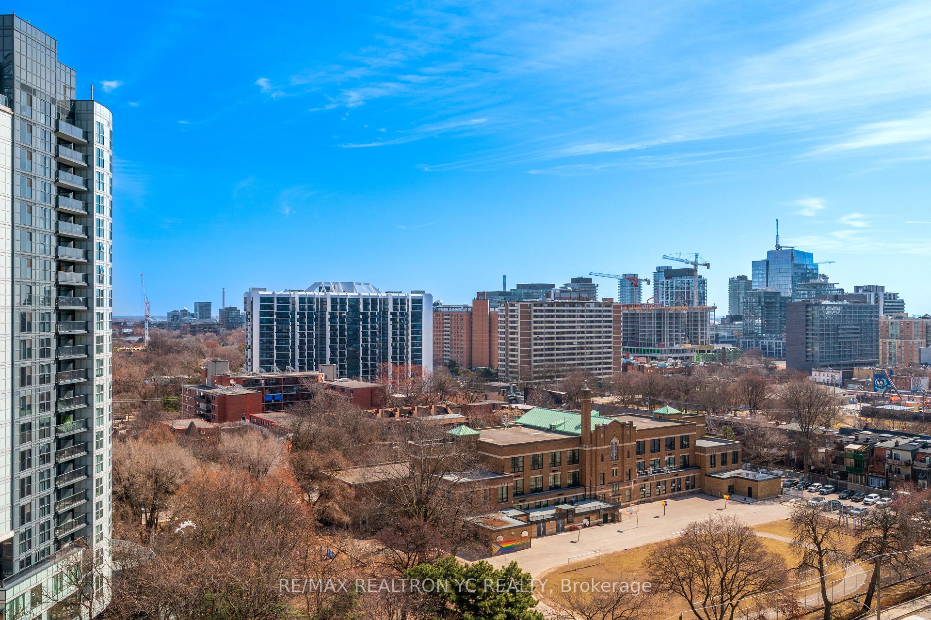 1 Bedroom Condo at 251 Jarvis,  Toronto For sale