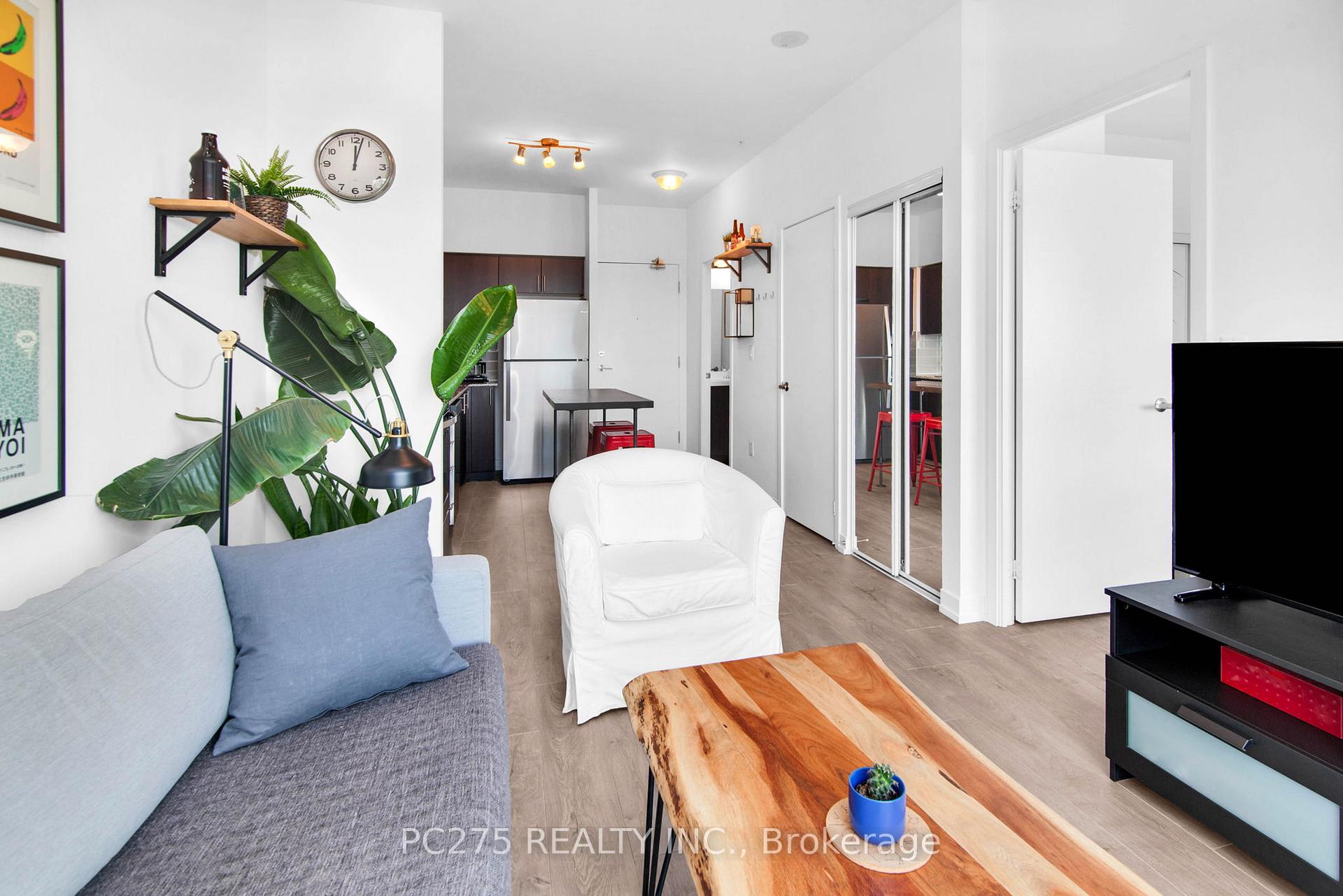 1 Bedroom Condo at 1410 Dupont, Toronto For sale