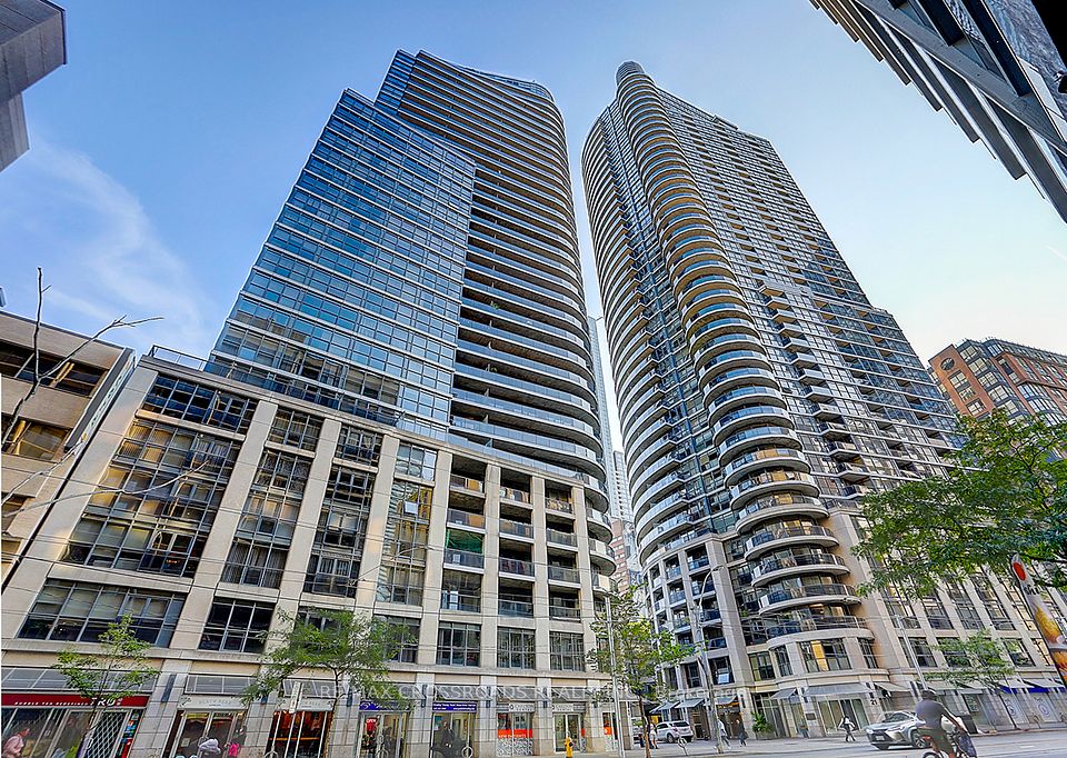 21 Carlton