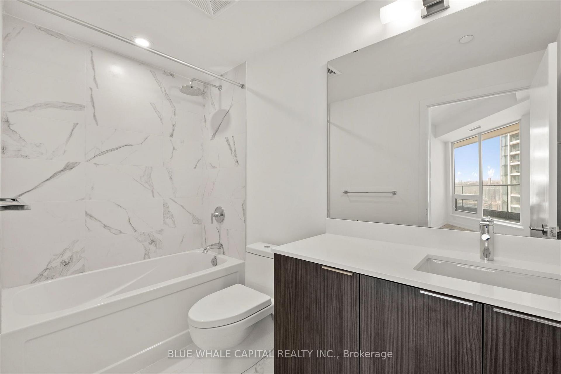 2 Bedrooms Condo at 8 Olympic Garden,  Toronto For sale