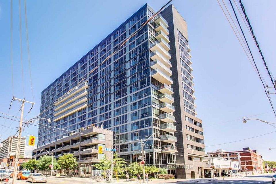 320 Richmond Street