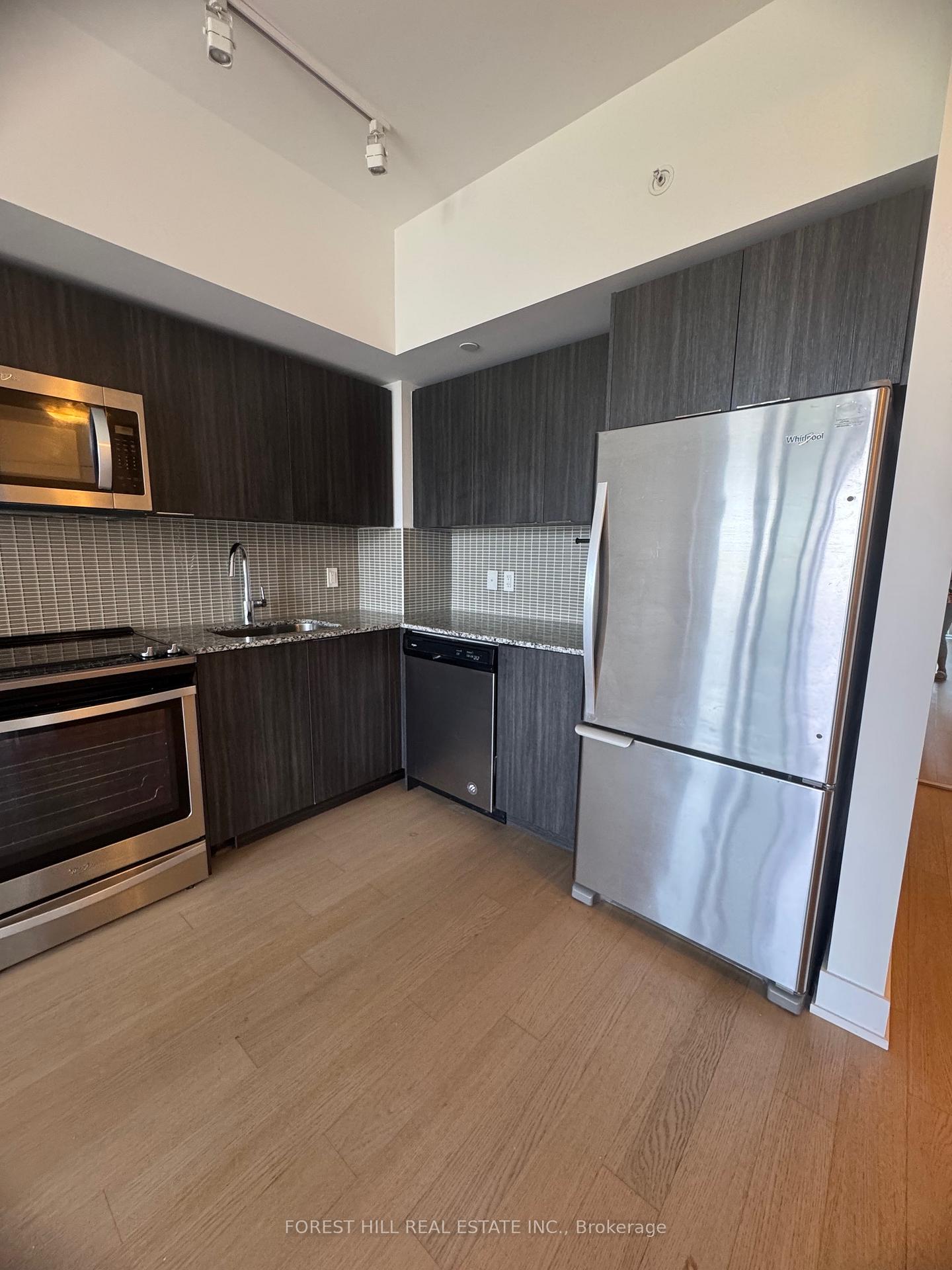1 Bedroom Condo at 30 Shore Breeze, Toronto For sale
