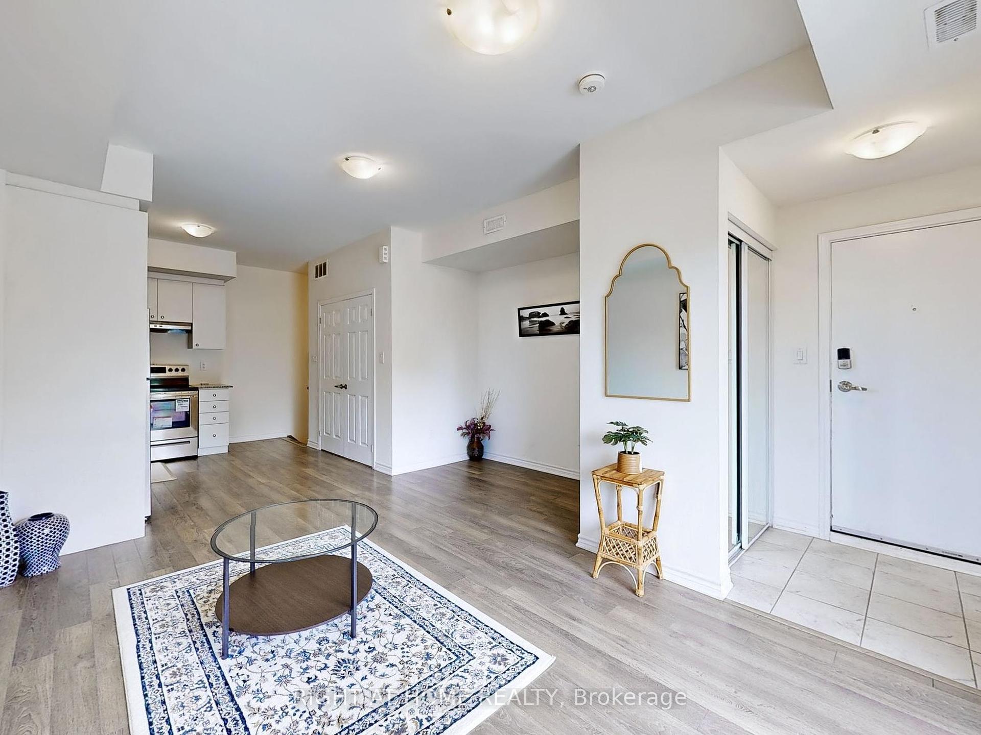 2 Bedrooms Condo at 1081 Danforth,  Toronto For sale