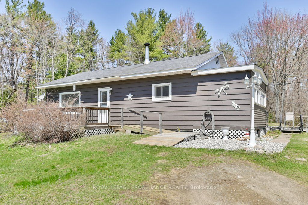 708 Skootamatta Lake Road, Frontenac, ON K0H 1K0