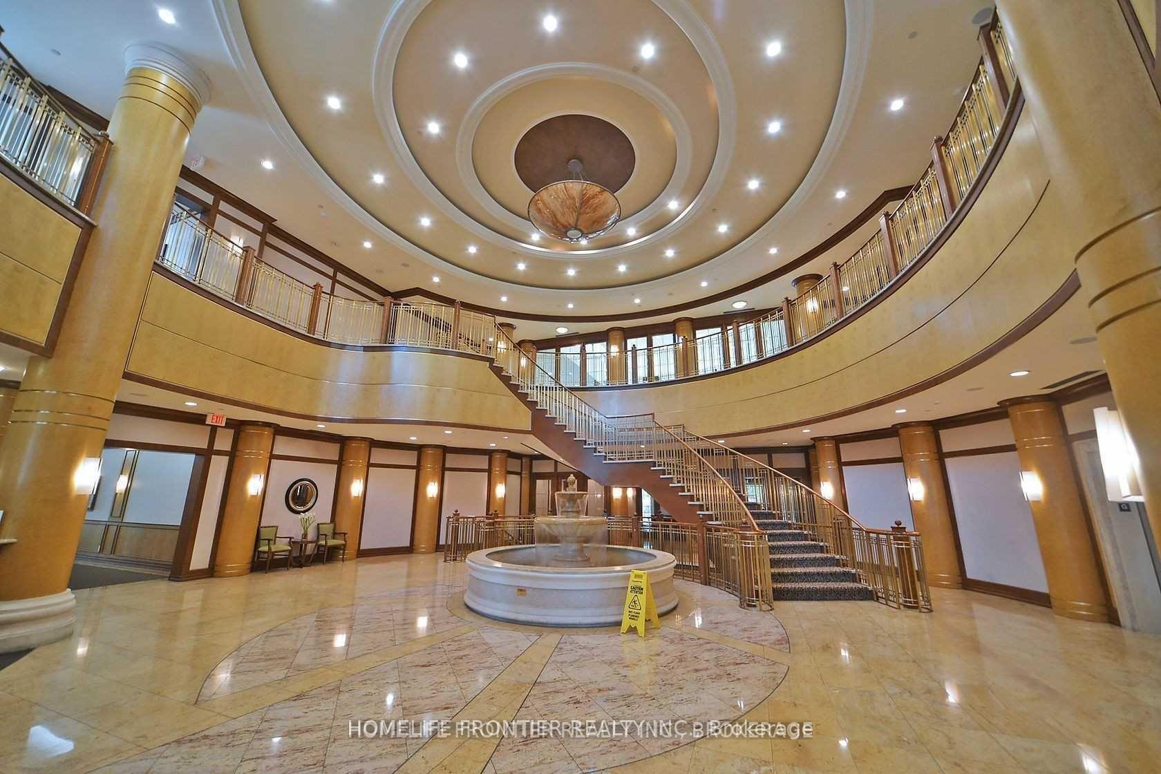 3 Bedrooms Condo at 80 Harrison Garden, Toronto For sale