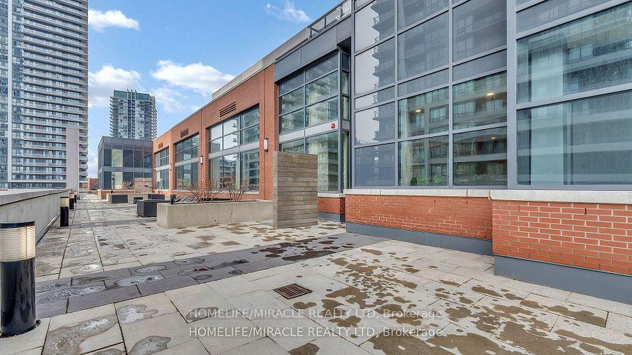 1 Bedroom Condo at 2220 Lake Shore, Toronto For sale