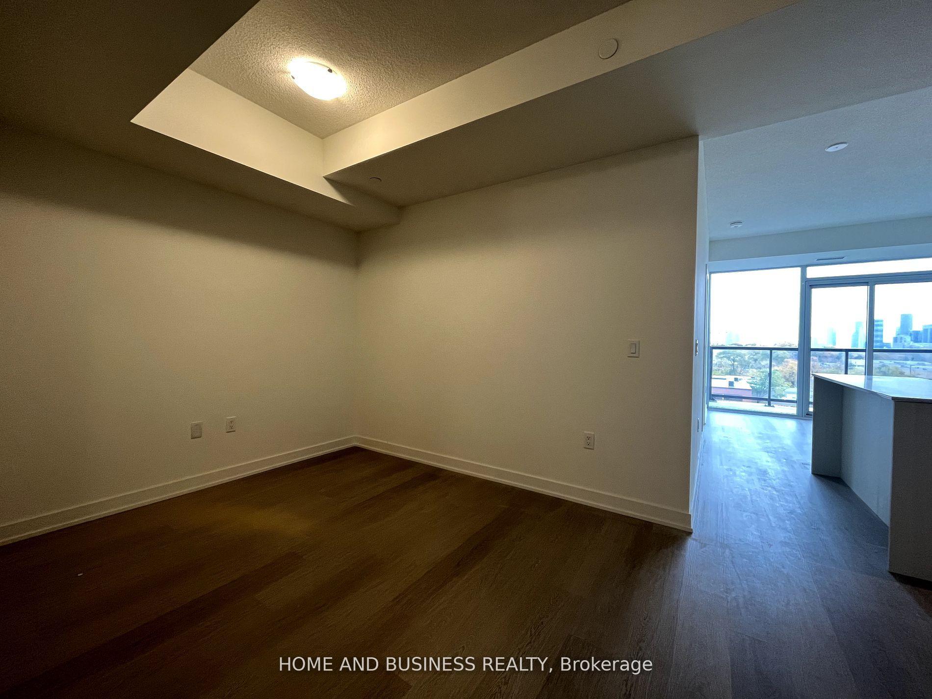 3 Bedrooms Condo at 859 The Queensway,  Toronto For sale