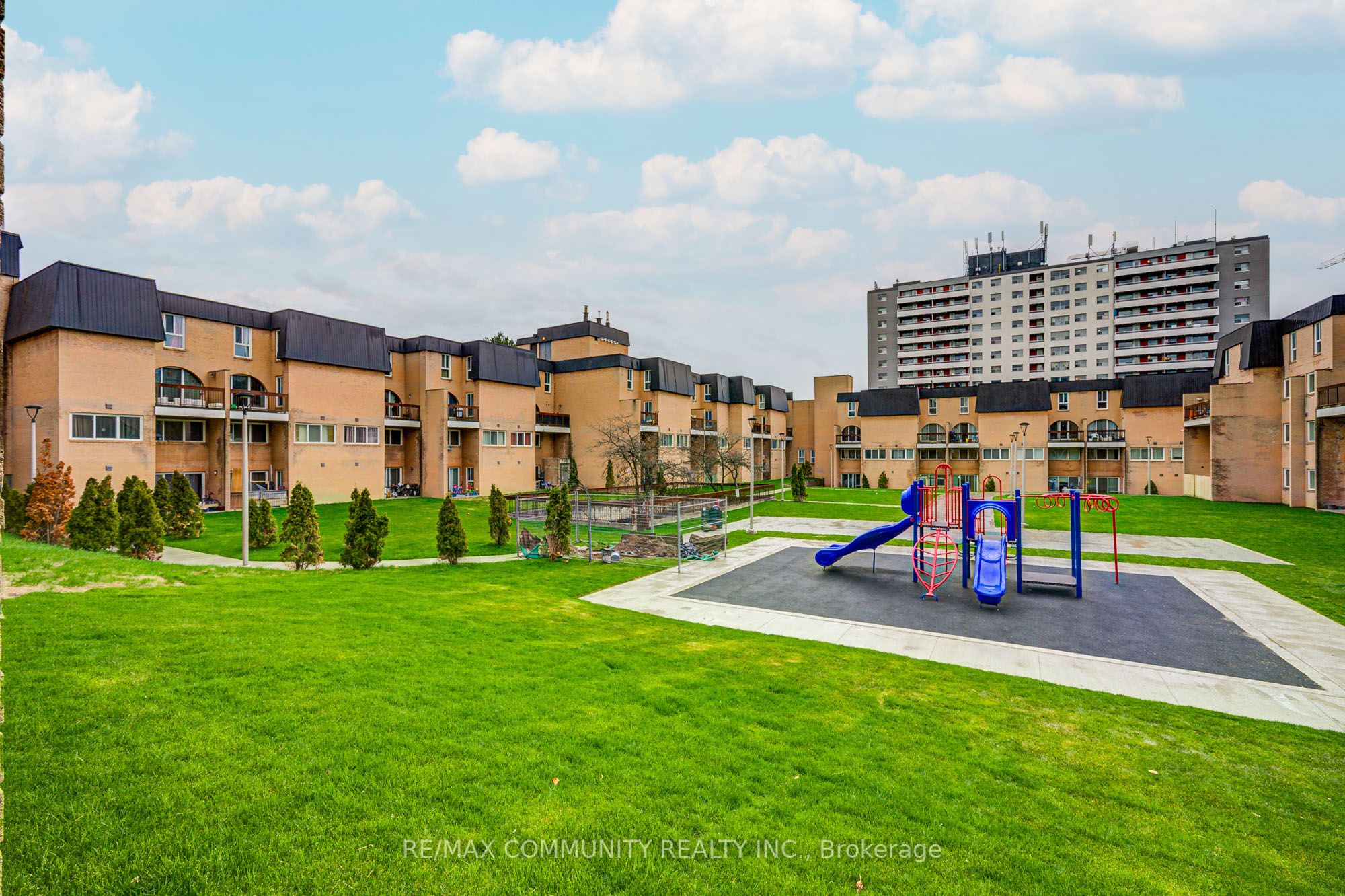 100 Mornelle Court, #1078