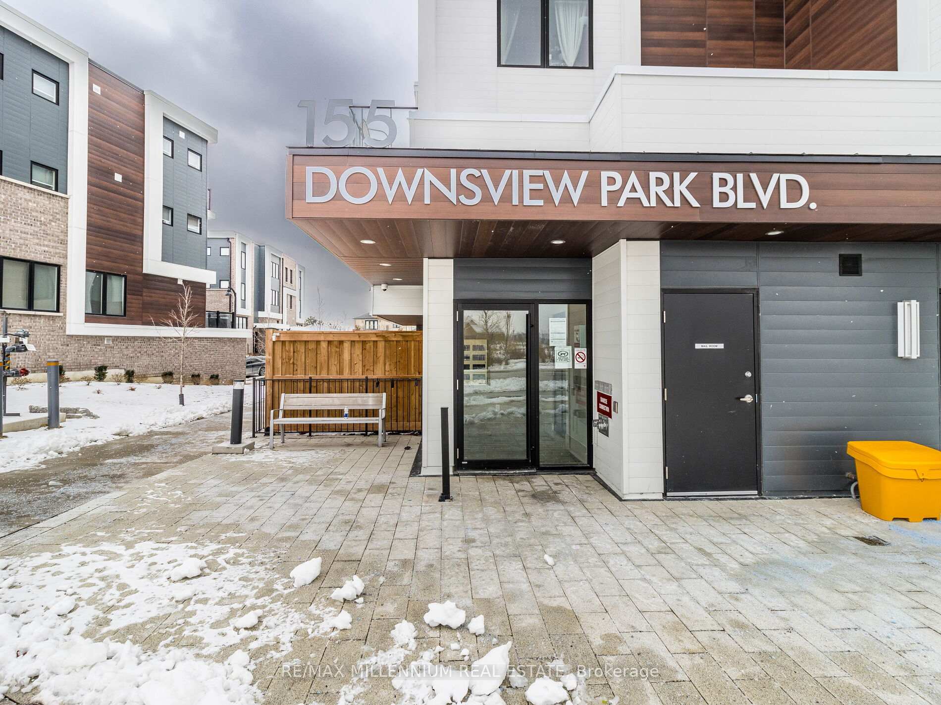 3 Bedrooms Condo at 155 Downsview Park, Toronto For sale