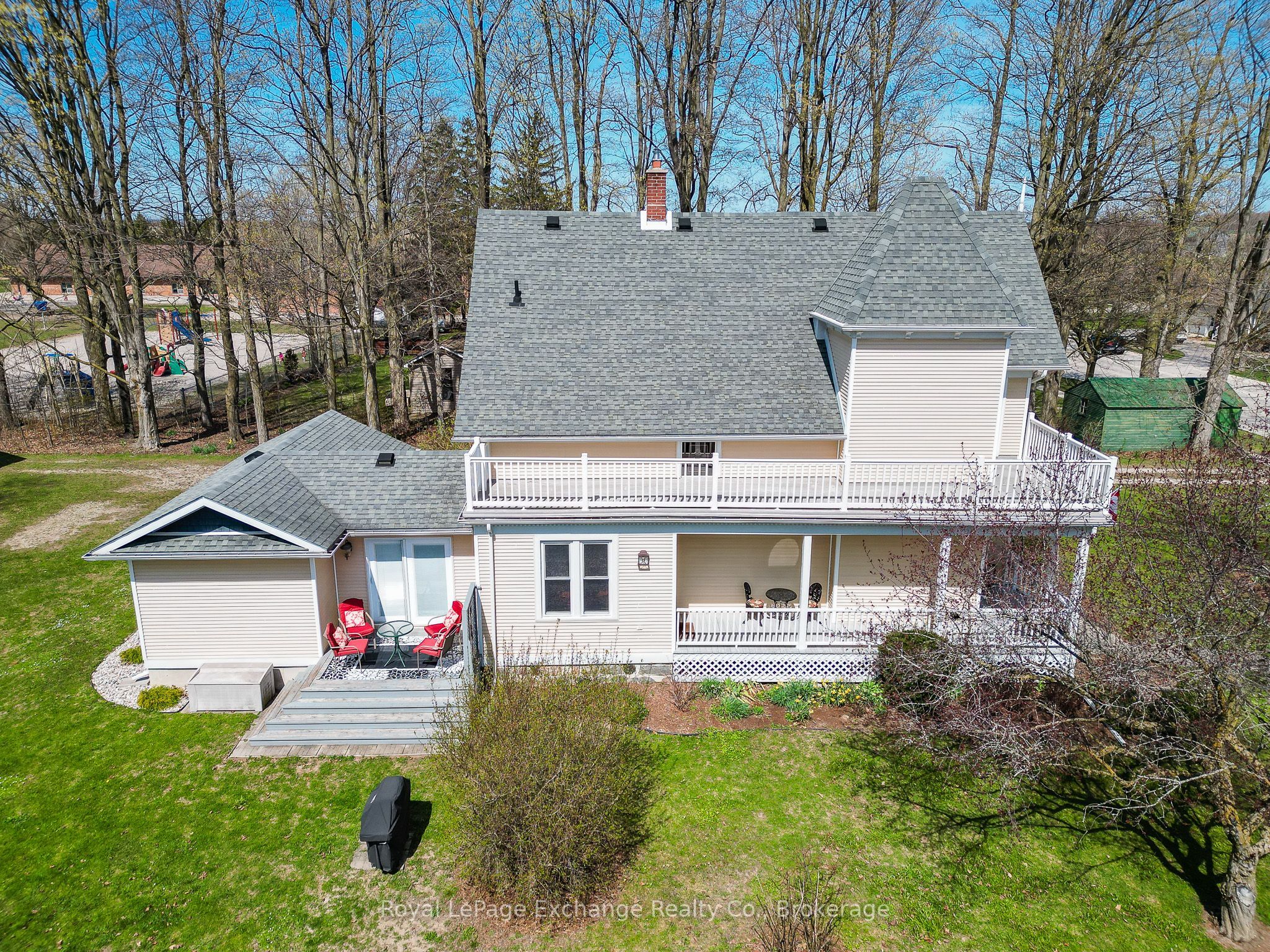 8 Queen Street, Huron-Kinloss, ON N0G 2R0