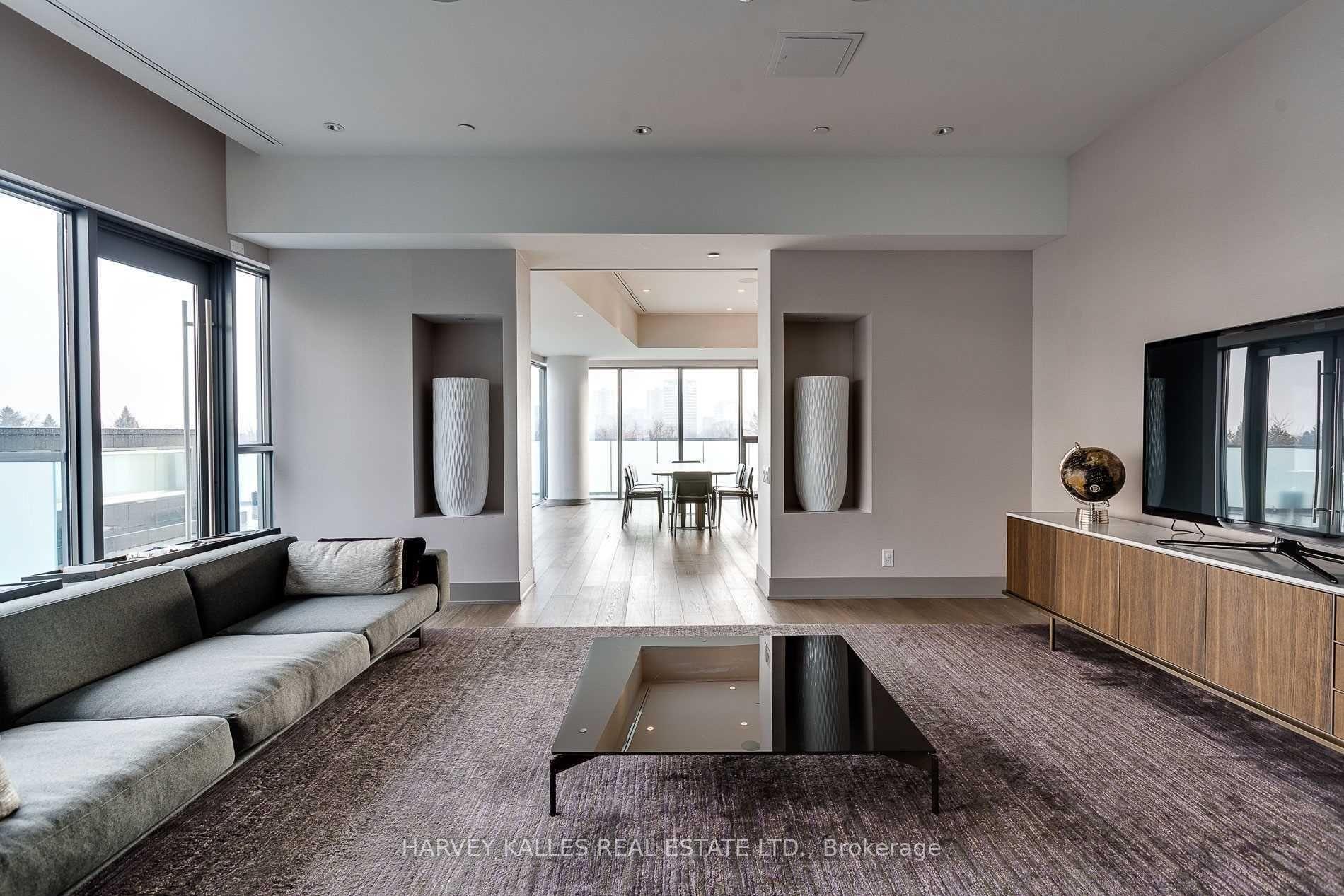 2 Bedrooms Condo at 1815 Yonge, Toronto For sale