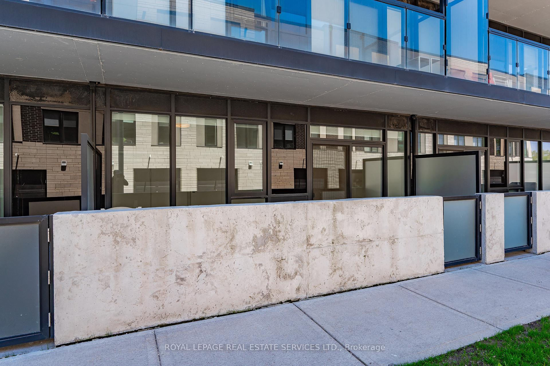 1 Bedroom Condo at 1117 Cooke, Burlington For sale