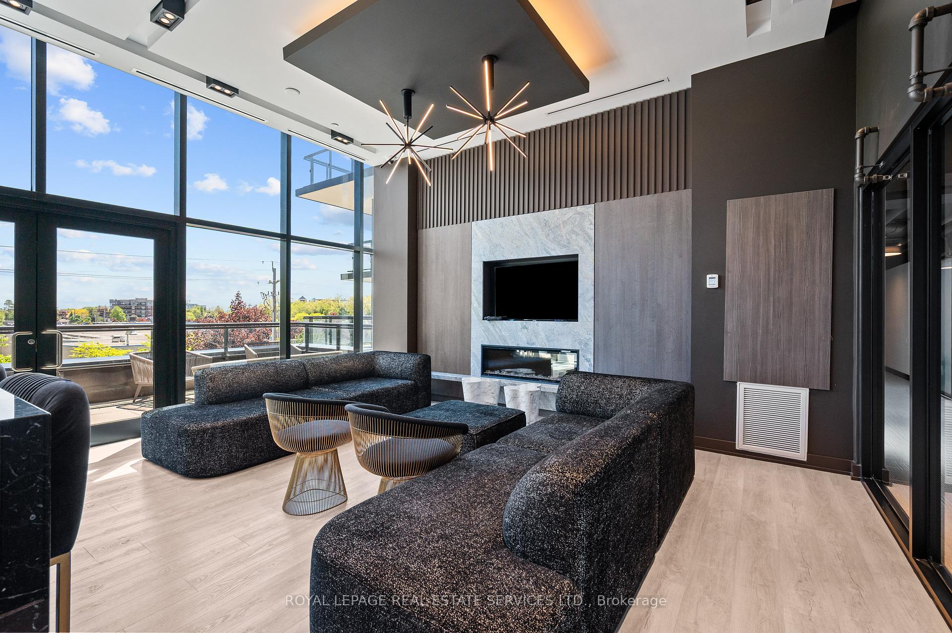 1 Bedroom Condo at 1117 Cooke, Burlington For sale