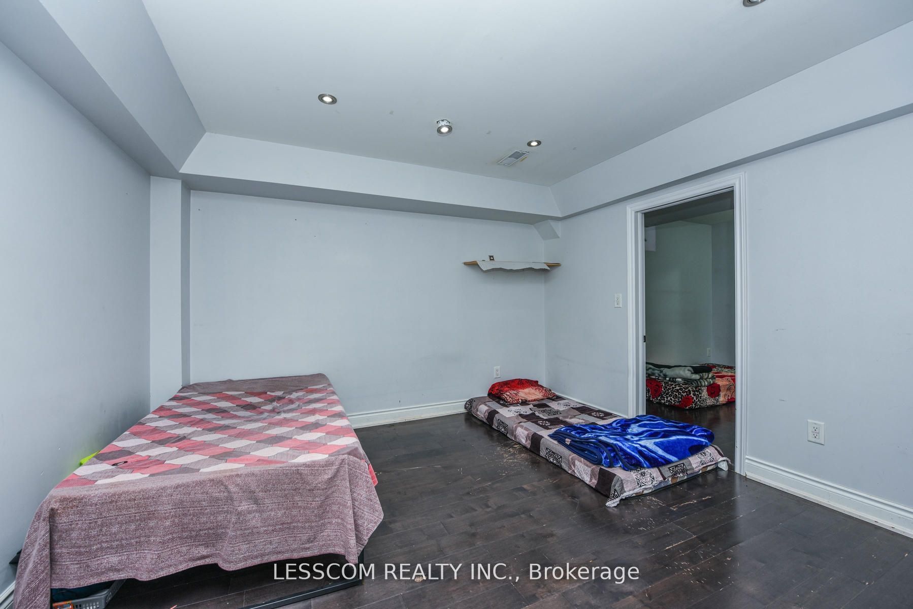 30 Fairhill Avenue, Brampton, ON L7A 2E7