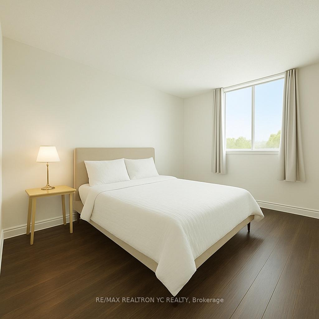 2 Bedrooms Condo at 100 Wingarden,  Toronto For sale