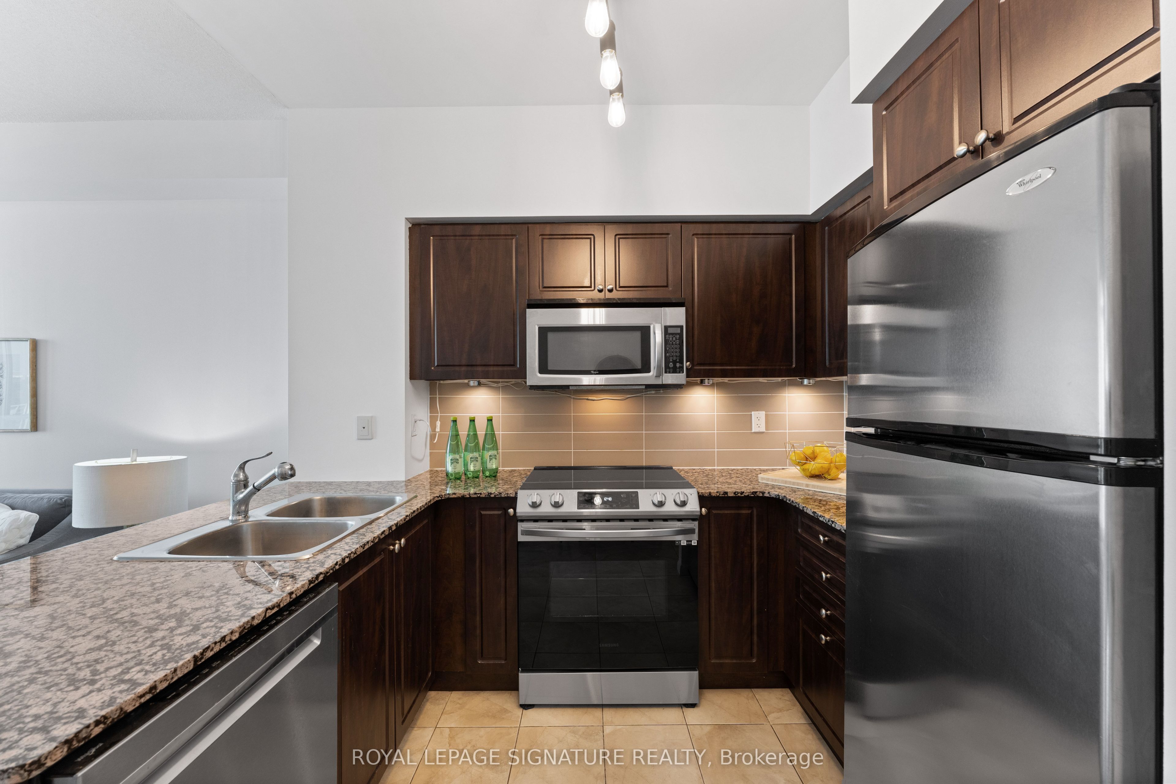 215 Fort York Boulevard, #3407