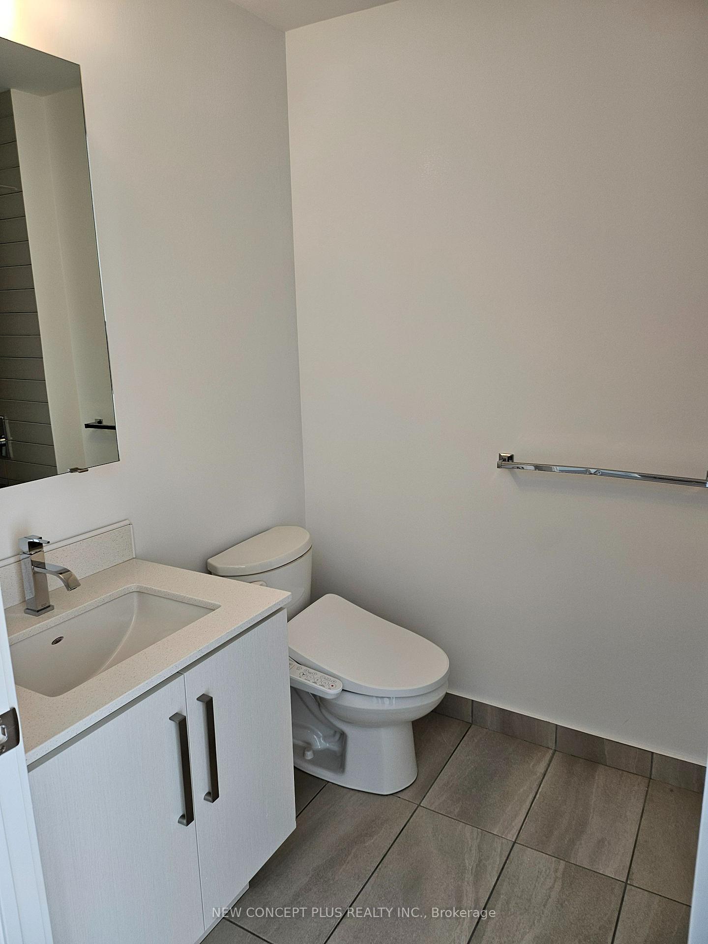 2 Bedrooms Condo at 5180 Yonge, Toronto For sale