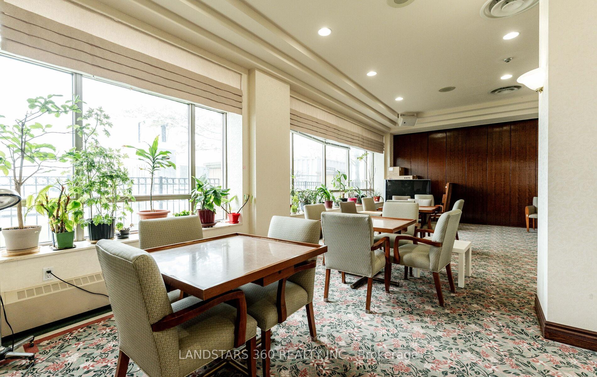 2 Bedrooms Condo at 3088 Kennedy, Toronto For sale