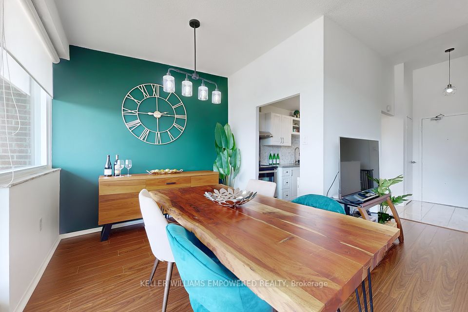 4060 Lawrence