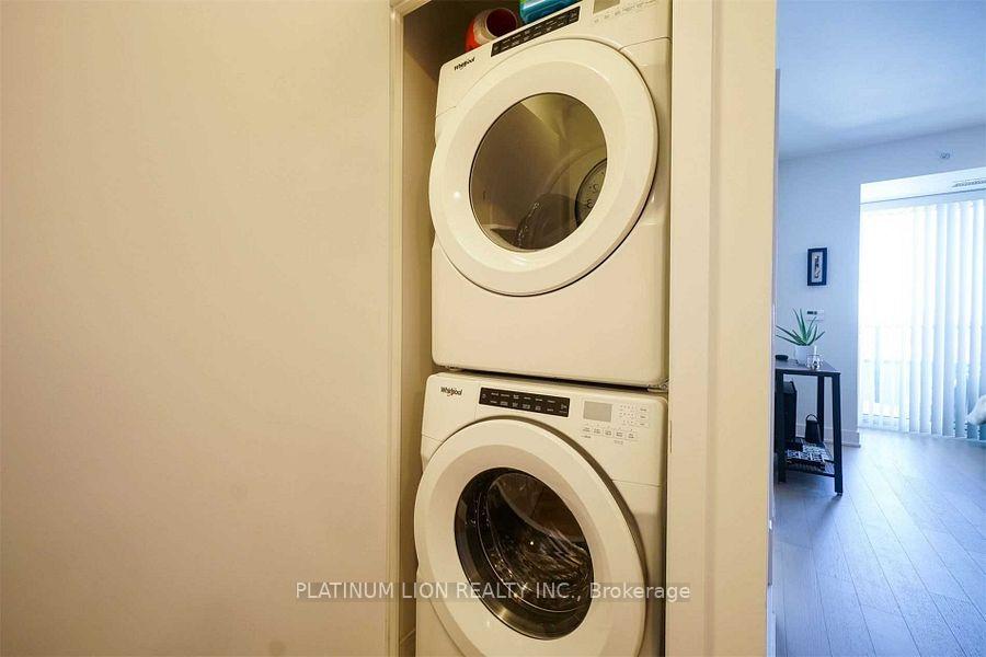 1 Bedroom Condo at 20 Shore Breeze, Toronto For sale