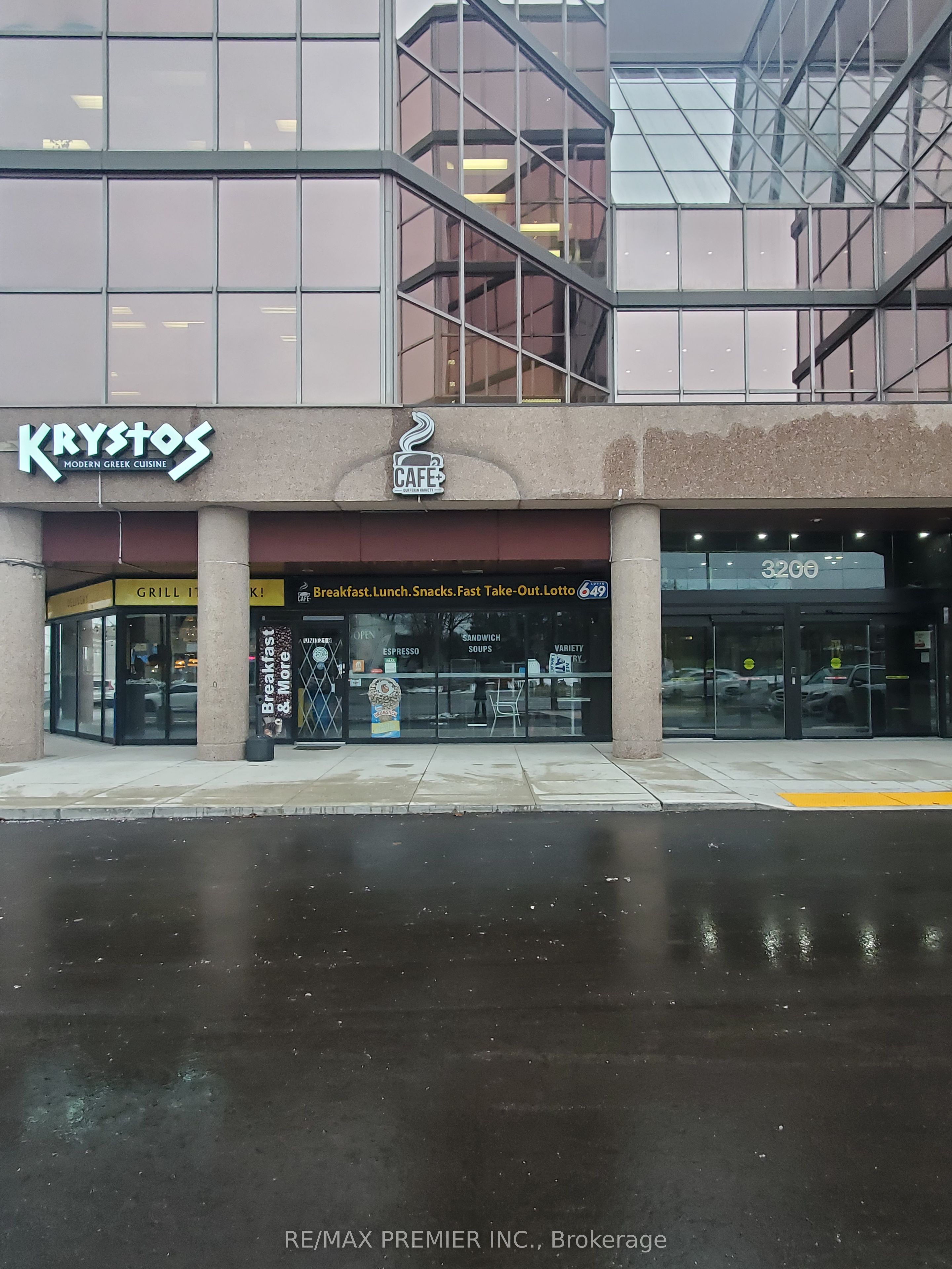 #22 - 3200 Dufferin Street, Toronto, ON M6A 2T3