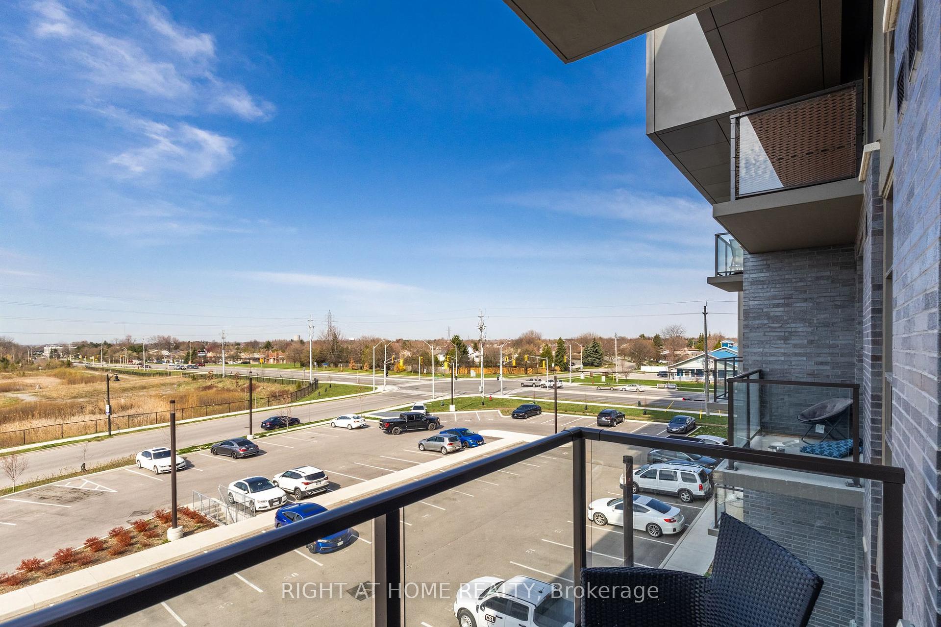 1 Bedroom Condo at 450 Dundas,  Hamilton For sale