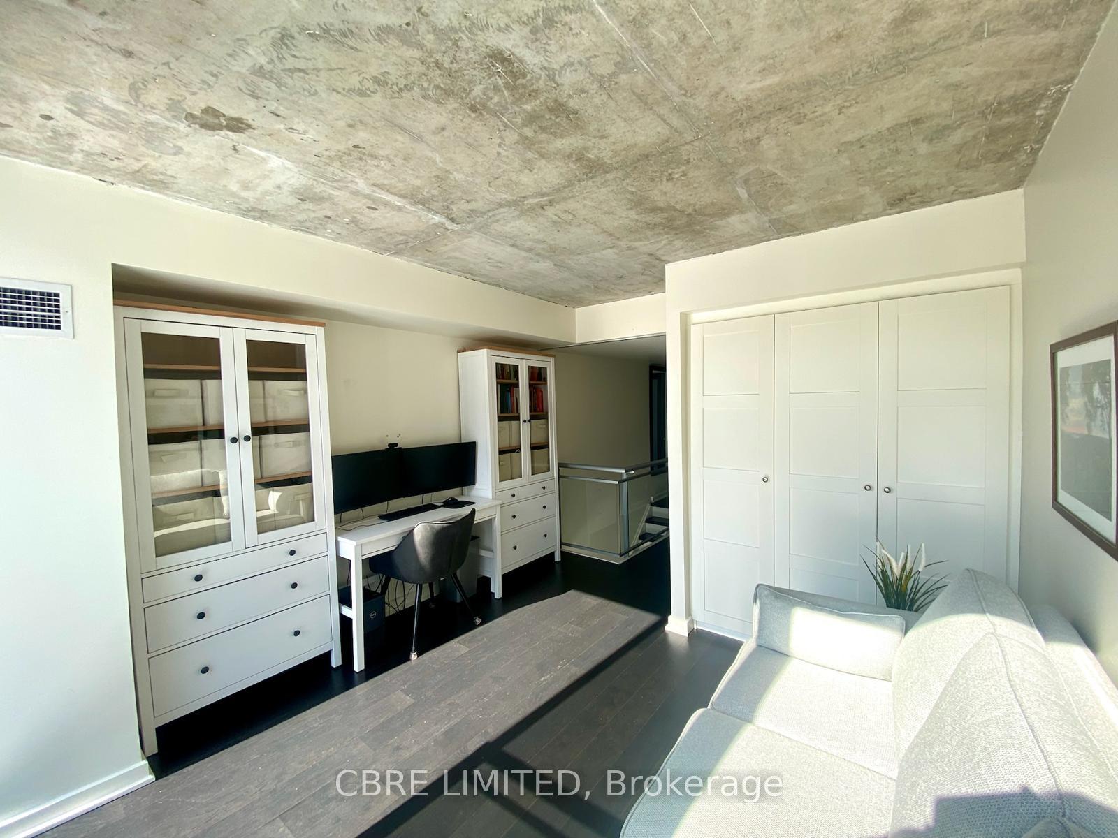 2 Bedrooms Condo at 388 Richmond,  Toronto For sale