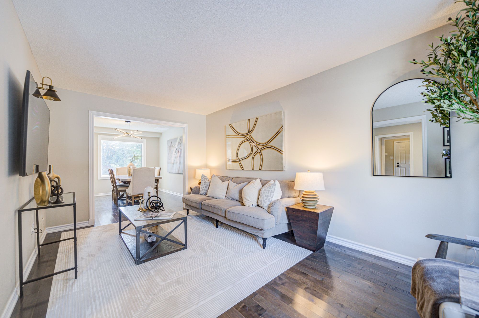 33 Rosemary Avenue