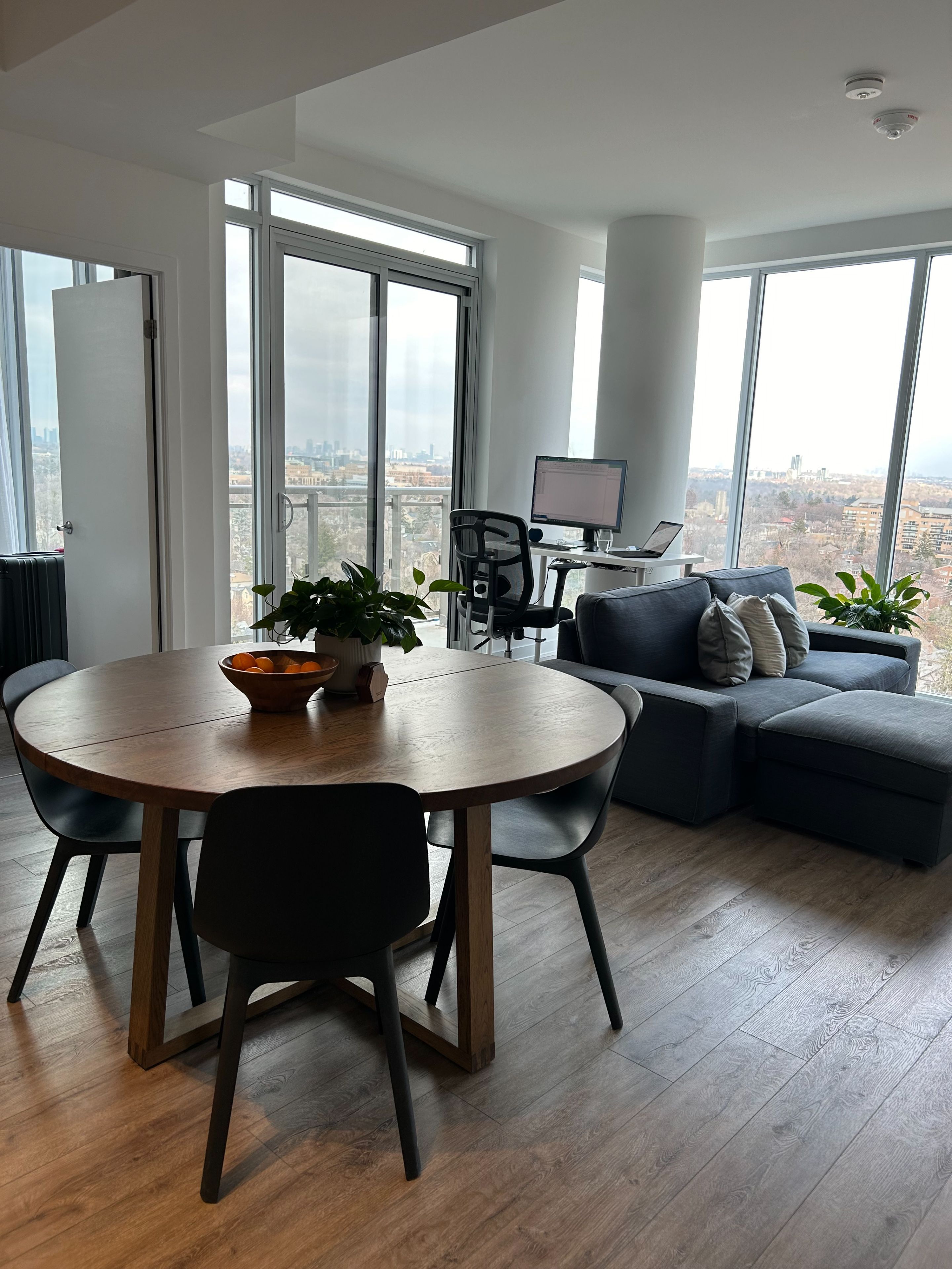 492 Eglinton Avenue E 1101