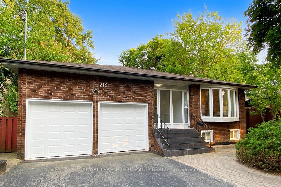 219 Dunview