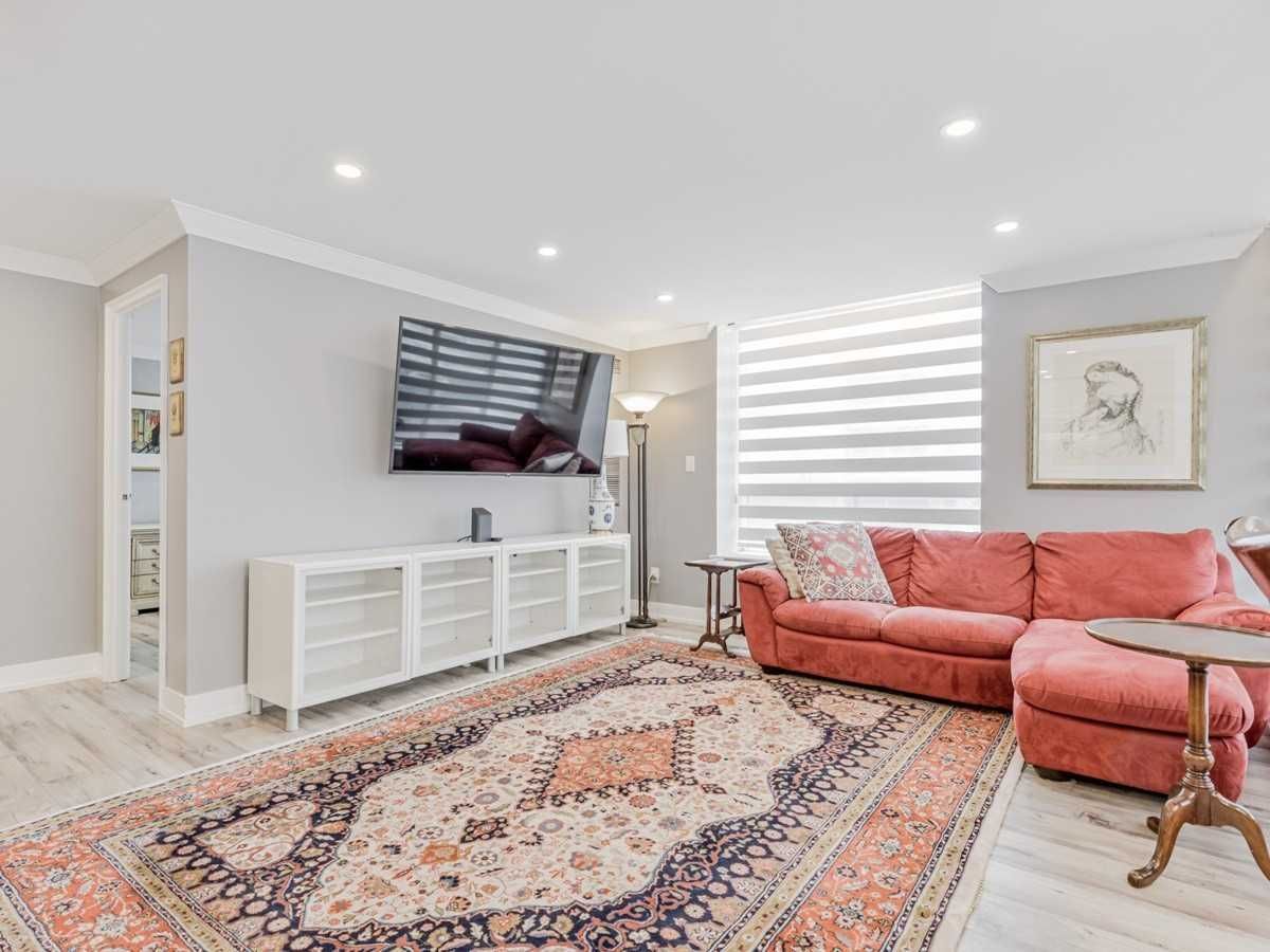 5785 Yonge Street 509