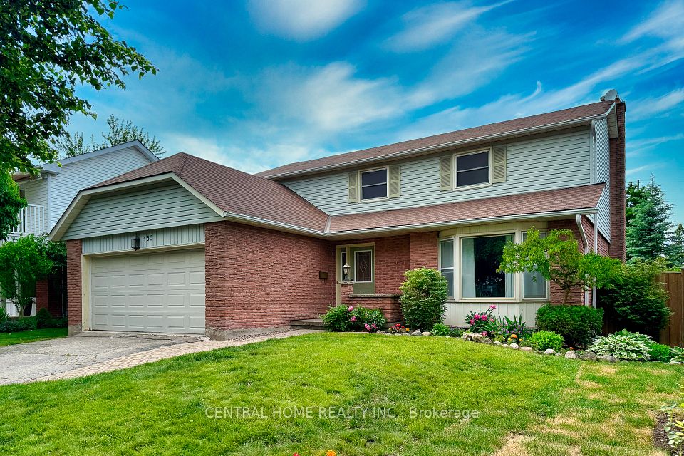 435 Stillmeadow