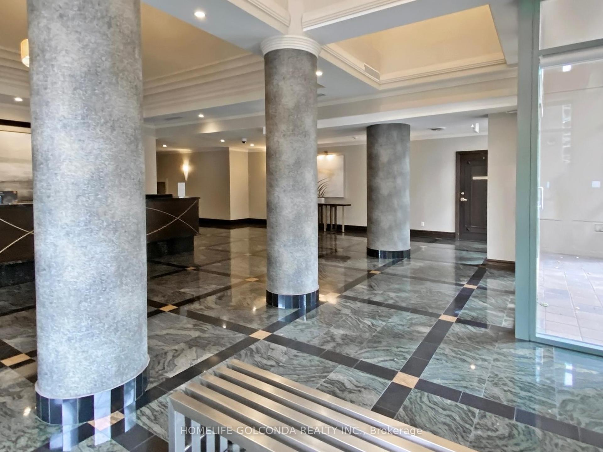 2 Bedrooms Condo at 28 Empress, Toronto For sale