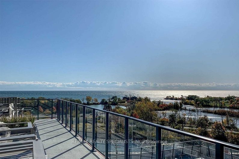 30 Shore Breeze Drive, #3714