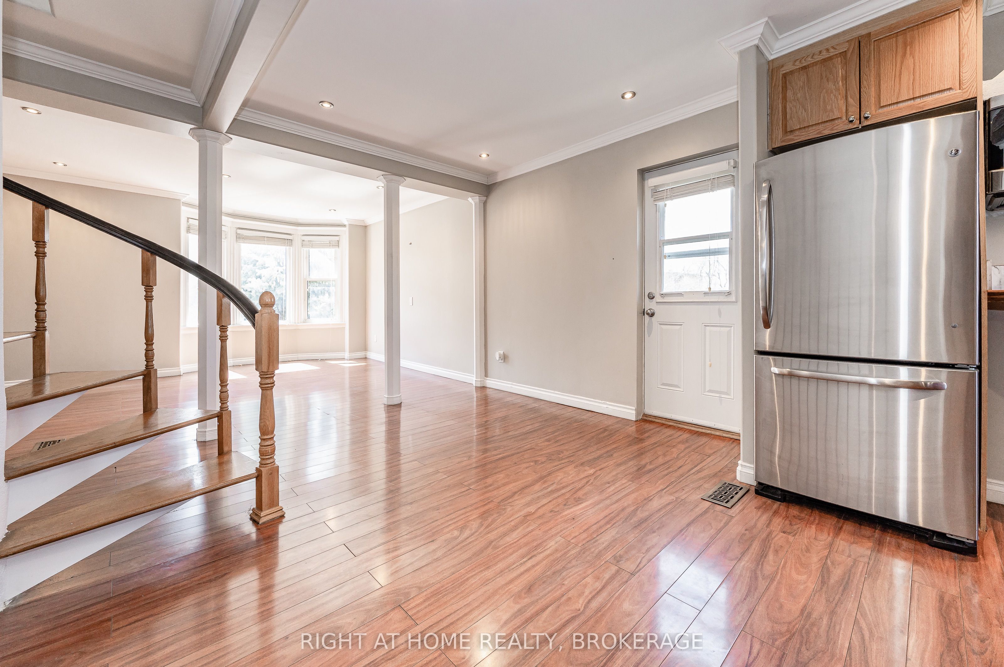 1 Arkledun Avenue