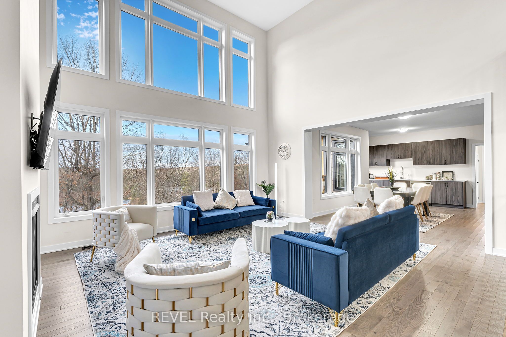 1008 Napier Court