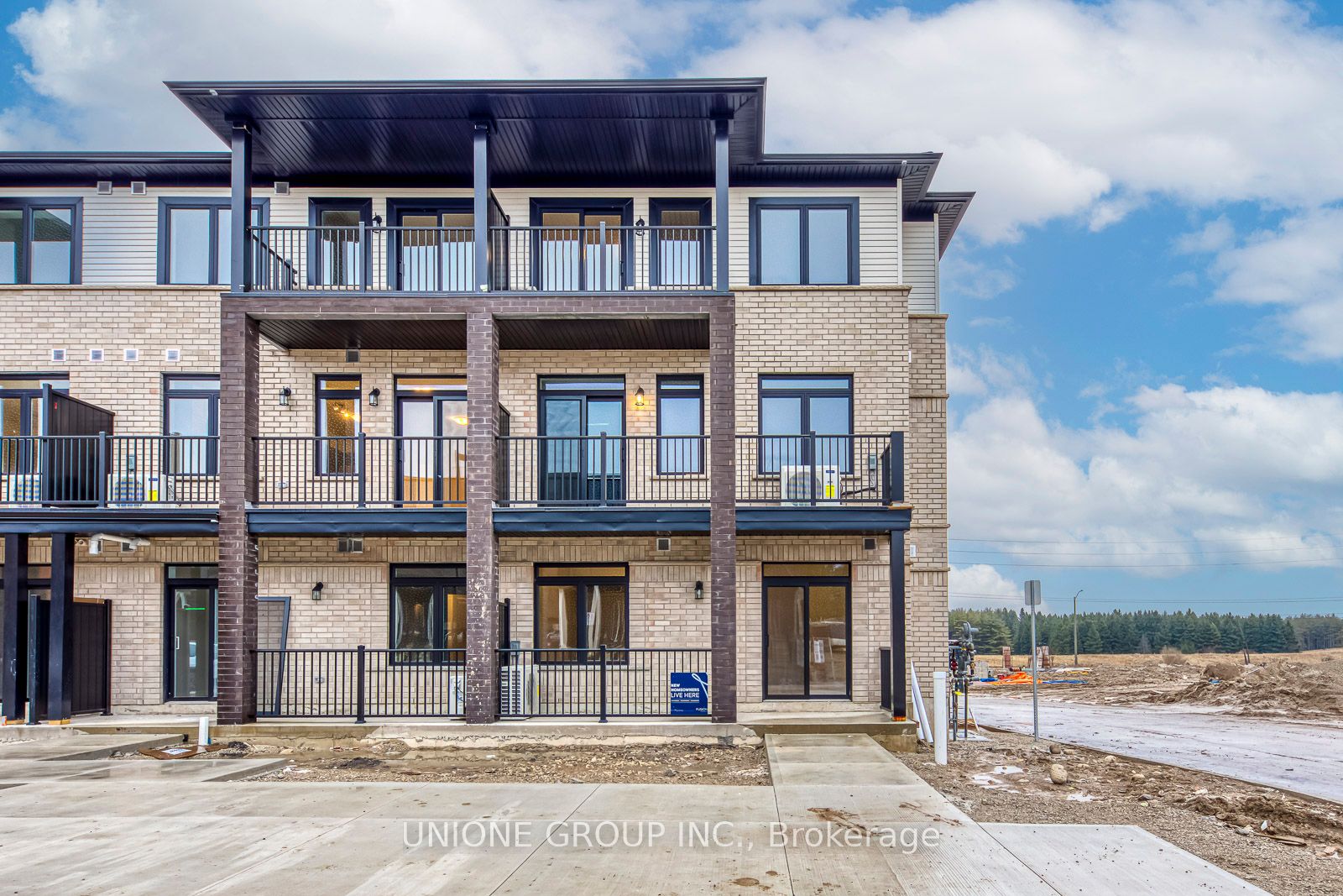 85 Thatcher Drive, #N/A